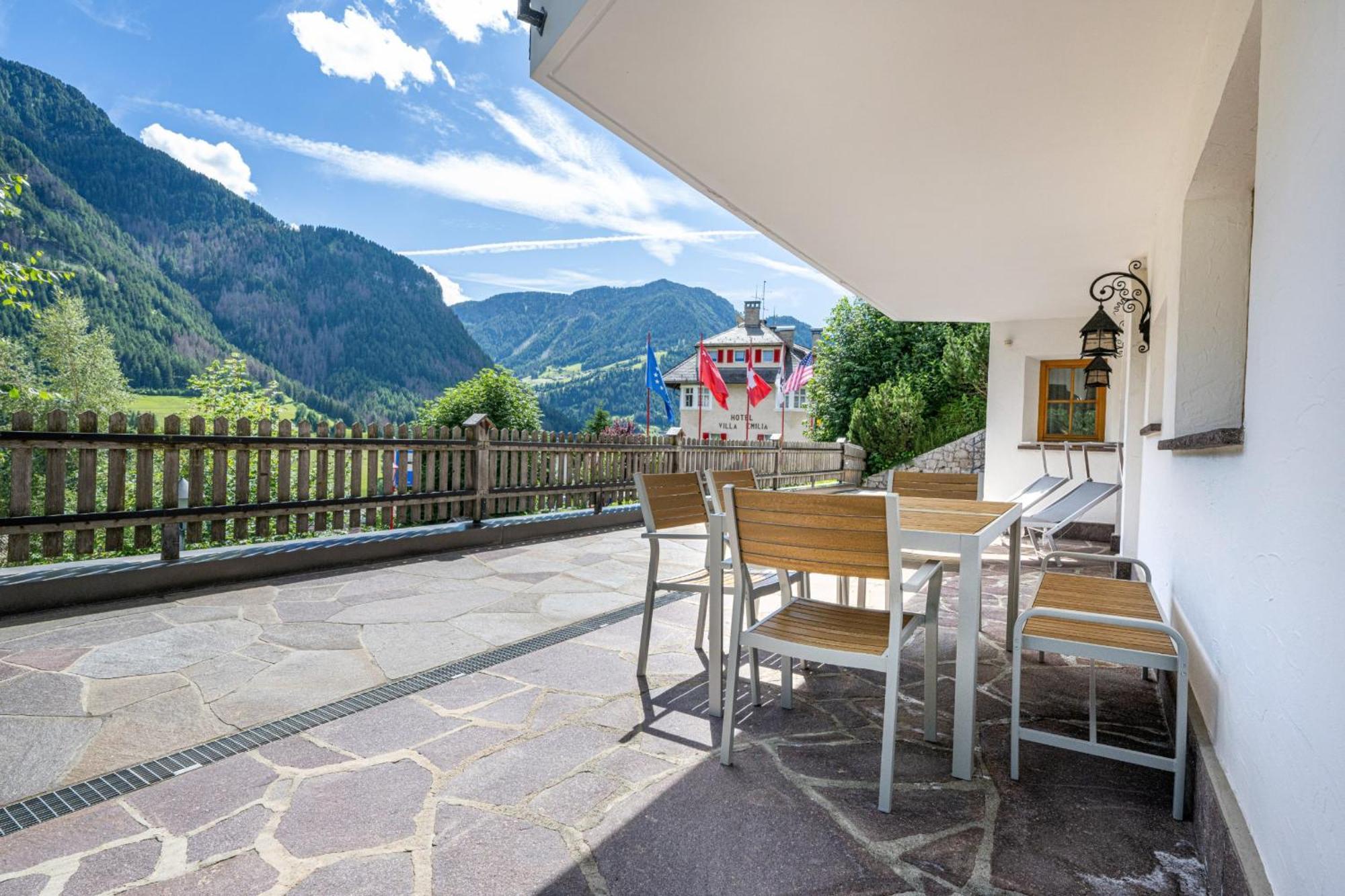 Panoramic Apartment 24 Ortisei Ngoại thất bức ảnh