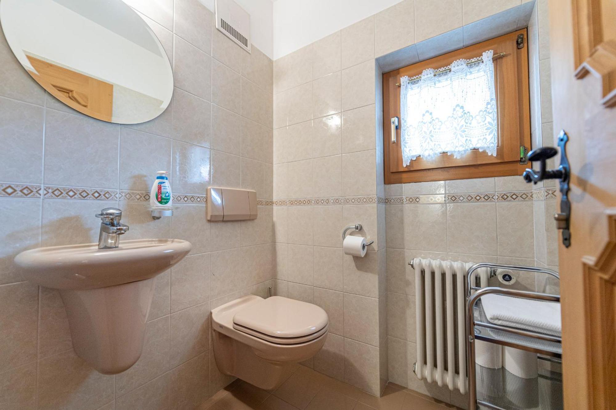 Panoramic Apartment 24 Ortisei Ngoại thất bức ảnh